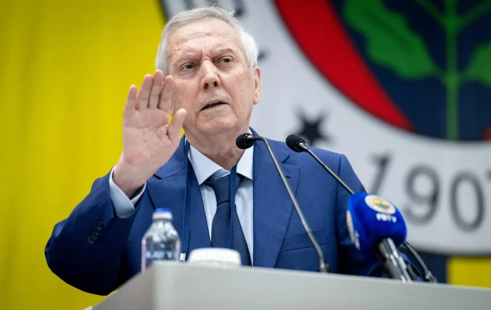 Aziz Yıldırım’dan Emre Bol’a Sert Tepki: “Kızımı O Kirli Tartışmalarına Alet Etme”