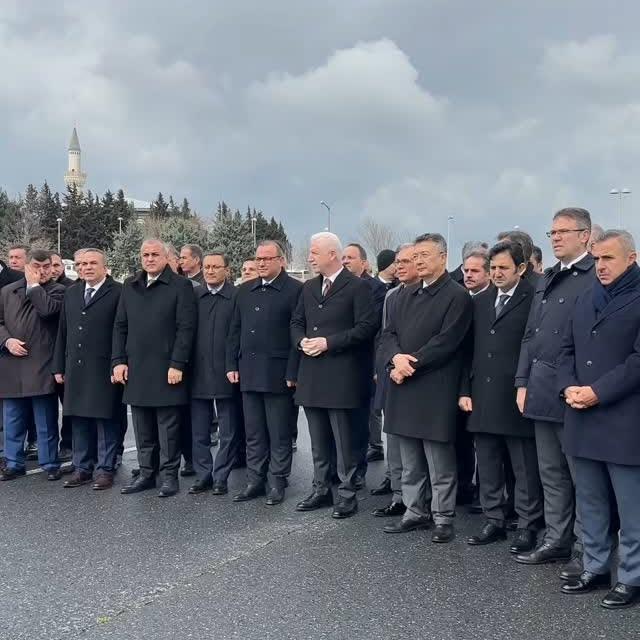 İstanbul'da Öğrenciler İçin Ulaşım Desteği Artıyor: 50 Araç Teslim Edildi
