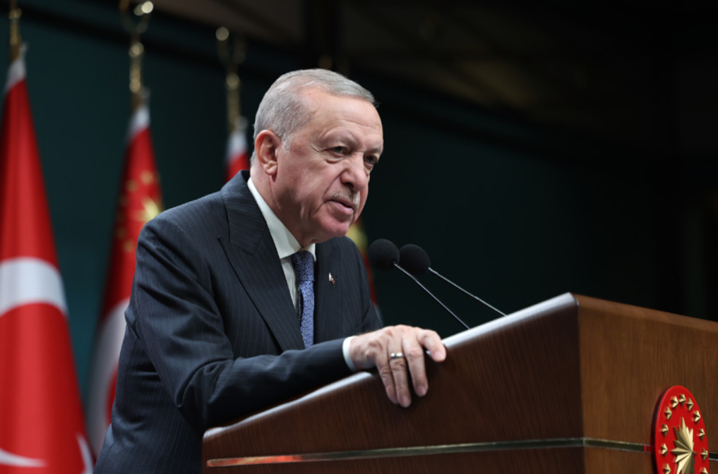 Cumhurbaşkanı Erdoğan: “Topraklarını, özgürlüklerini ve onurlarını savunan Filistin halkının yanında dimdik duruyoruz”