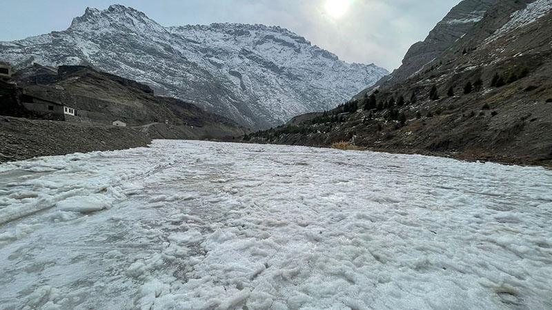 Hakkari'nin Zap Suyunda Kışın İzleri